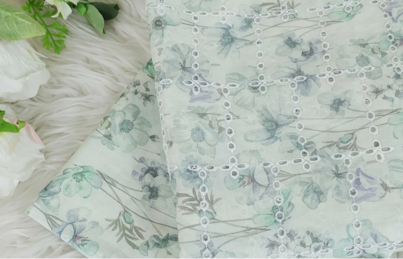 2Piece – Printed Embroidered Lawn EL2PSR99