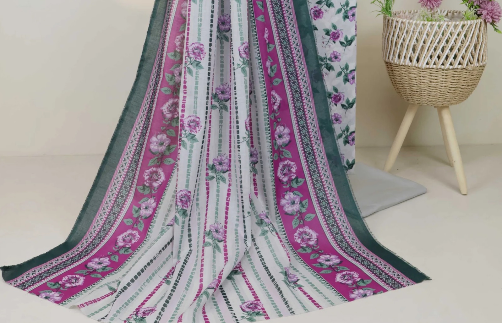 3PC-Lawn Printed Suit 3PLBS17